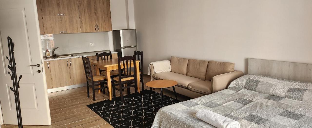 Big And Beautiful Apartament